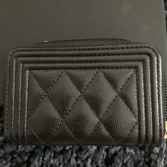 Chanel boy wallet coin purse - Picture 3 of 9